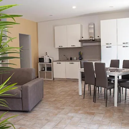 Borgo San Lorenzo Feriehus *