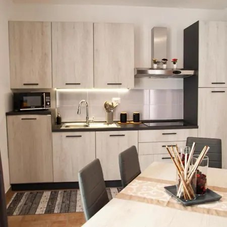 Borgo San Lorenzo Feriehus *